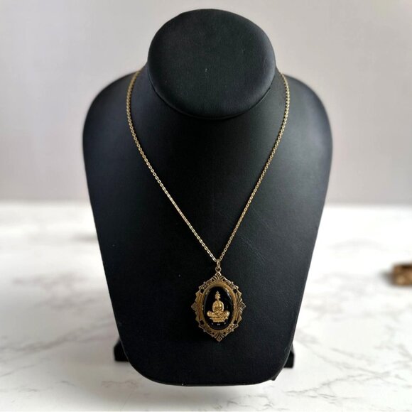 Vintage Intaglio Glass Guanyin Pendant Necklace Black & Gold Reverse Carved - Picture 3 of 7